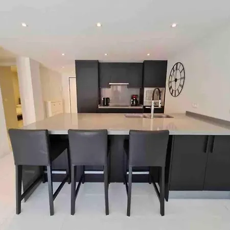Modern Puerto Banus -2 Beds Apartment