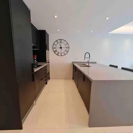 Apartment Modern Puerto Banus -2 Beds Marbella