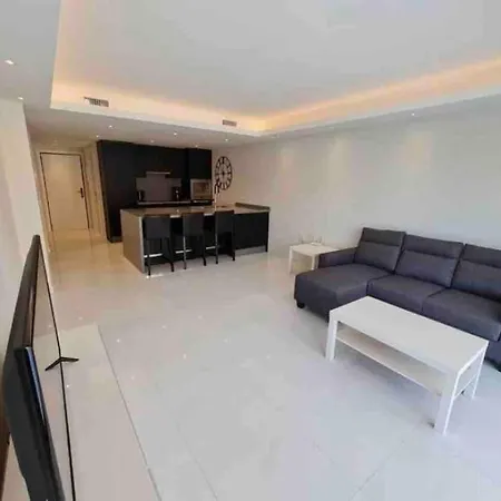 Modern Puerto Banus -2 Beds Apartment Marbella